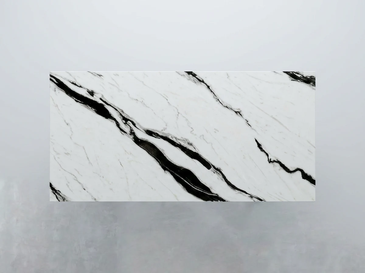 Cubierta rectangular de acabado Blanco · vetas oscuras